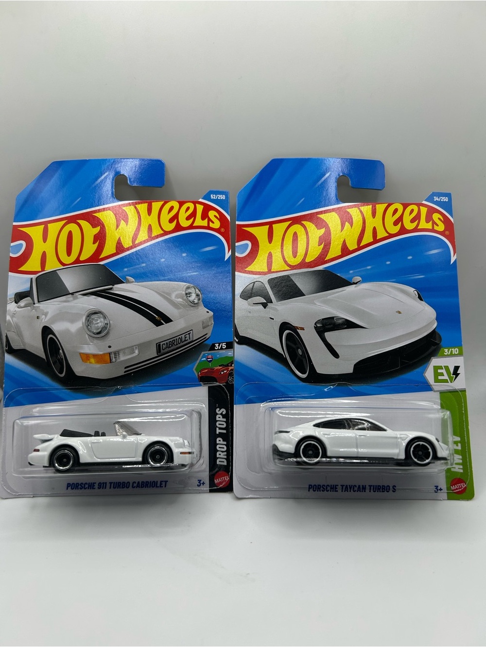 Hot Wheels Porsche 911 Turbo Cabriolet & Porsche Taycan Turbo S Bundle 🔥🛞
